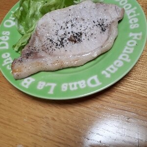 豚肉の塩こしょう焼き